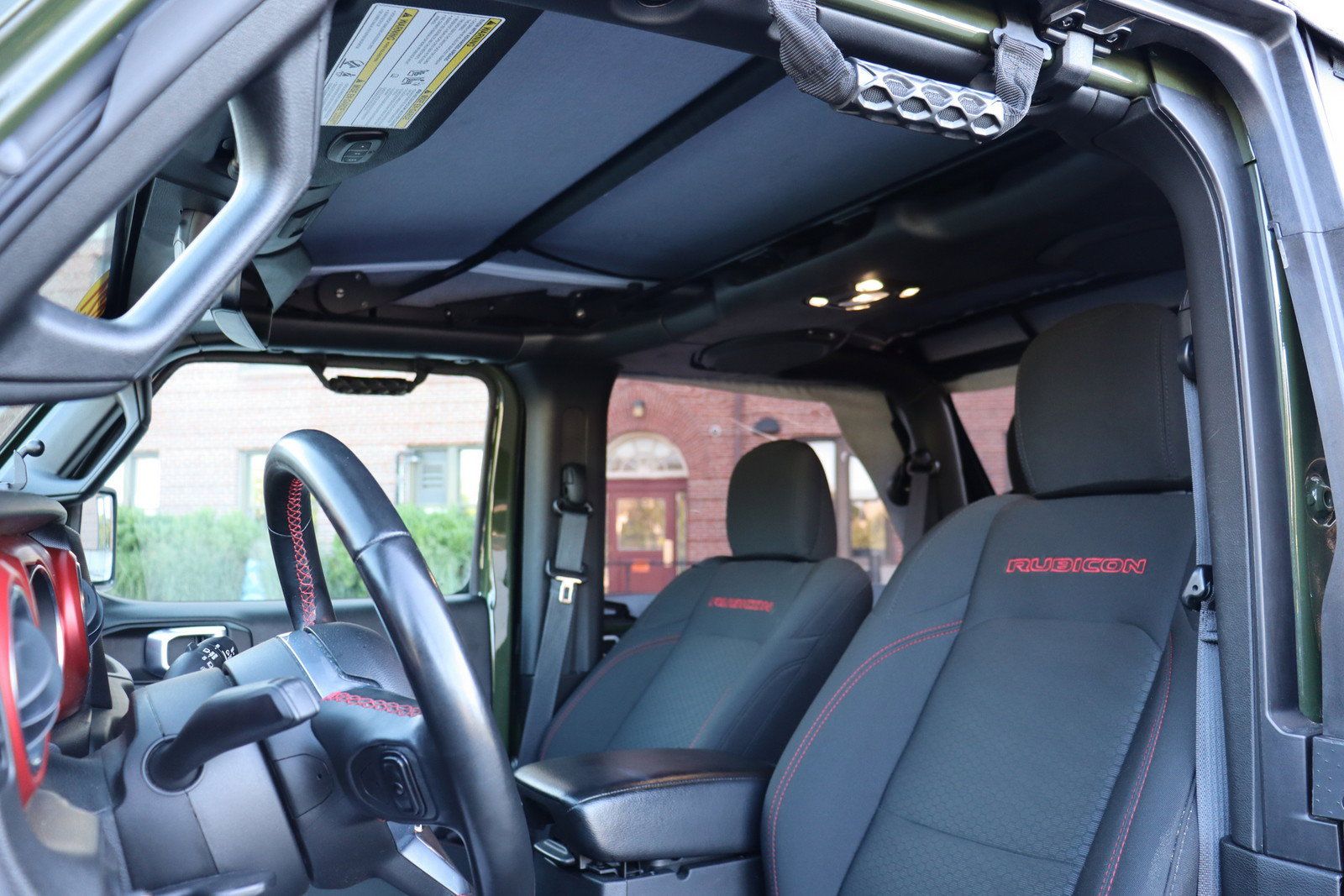 Used 2021 Jeep Wrangler Rubicon AWD/4WD image 12