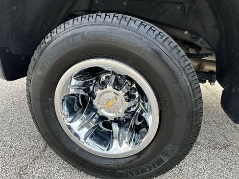 Used 2025 Chevrolet Silverado 3500 LT w/ All Star Edition AWD/4WD image 29