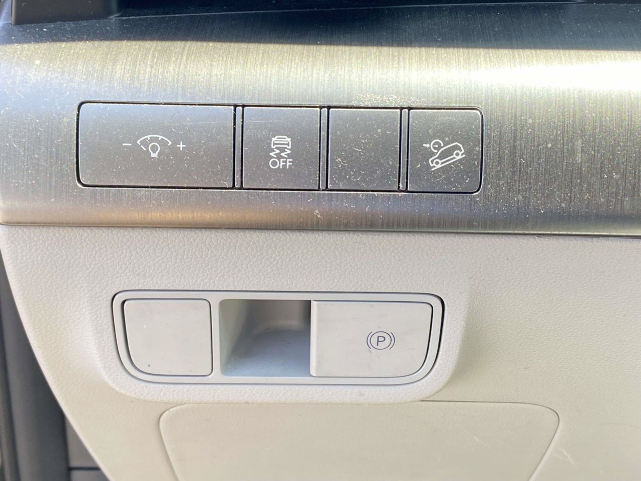 Used 2025 Hyundai Kona SEL AWD/4WD image 17