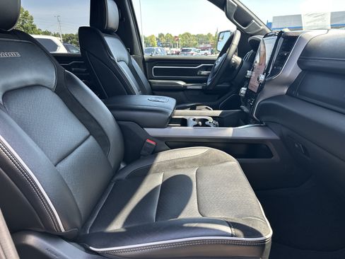 Used 2025 RAM 1500 Laramie AWD/4WD image 14
