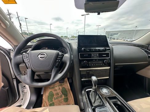 Used 2024 Nissan Armada Platinum w/ Cargo Package RWD image 12
