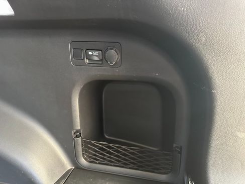 Used 2024 Toyota RAV4 Adventure image 38