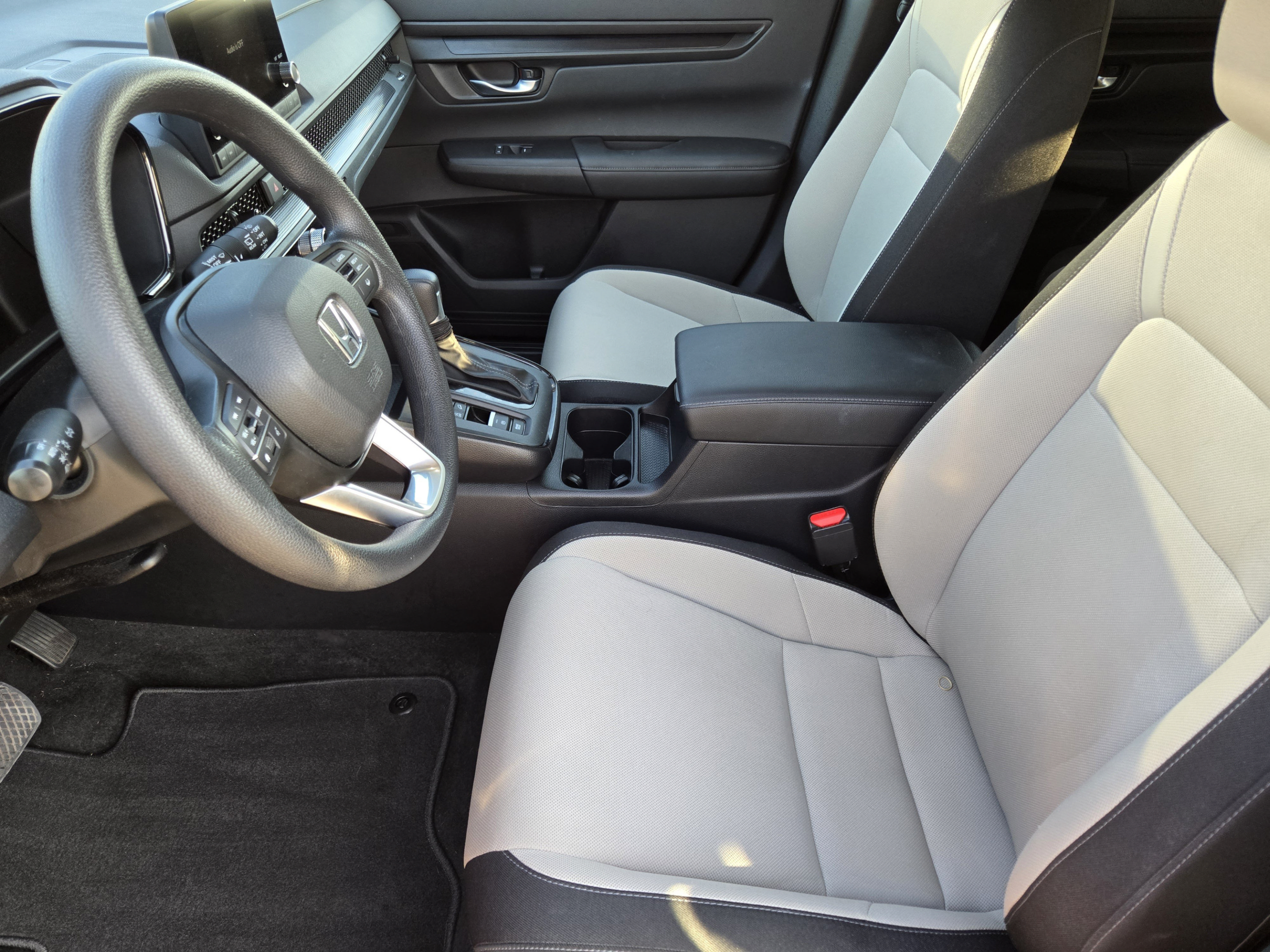 Used 2025 Honda CR-V EX image 9