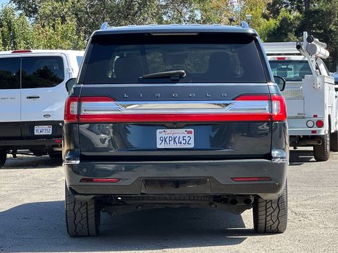 Used 2021 Lincoln Navigator L Black Label AWD/4WD image 5