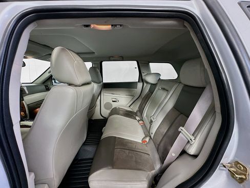 Used 2007 Jeep Grand Cherokee Overland AWD/4WD image 25