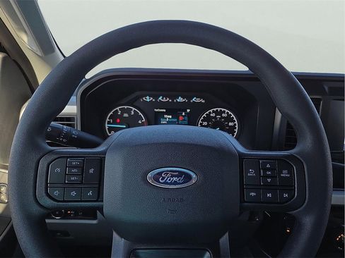 New 2026 Ford F250 XLT w/ FX4 Off-Road Package image 19