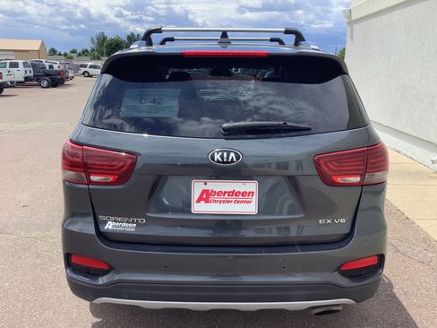 Used 2019 Kia Sorento EX AWD/4WD image 6