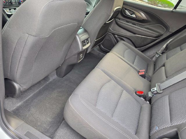 Used 2022 GMC Terrain SLE w/ Driver Convenience Package AWD/4WD image 28