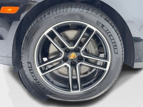 Used 2021 Porsche Macan S image 56