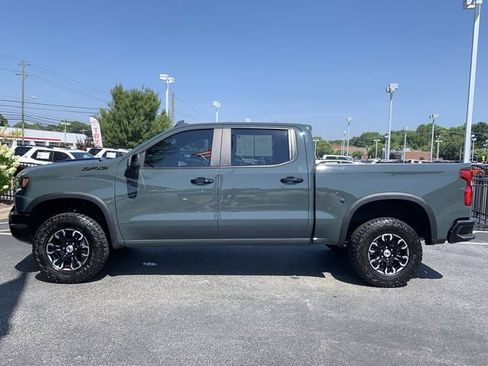 Used 2025 Chevrolet Silverado 1500 ZR2 w/ Technology Package AWD/4WD image 5