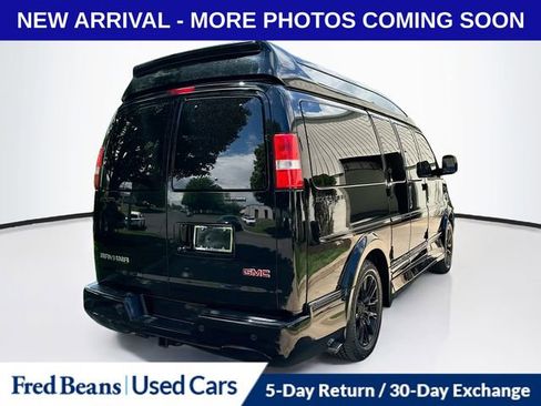 Used 2021 GMC Savana 2500 RWD image 8