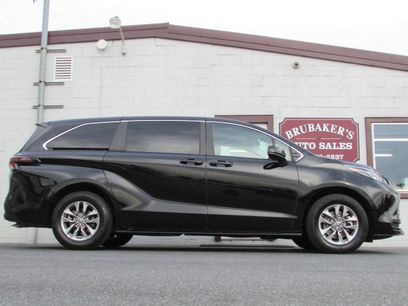Used 2024 Toyota Sienna LE