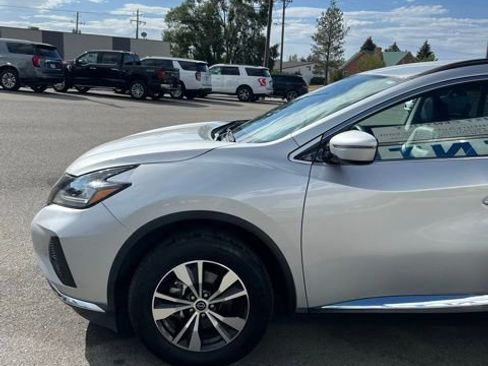 Used 2023 Nissan Murano SV AWD/4WD image 5