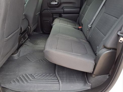 Used 2023 Chevrolet Silverado 2500 LT image 25