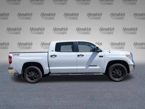 Used 2016 Toyota Tundra SR5 w/ SR5 Upgrade Package AWD/4WD image 6