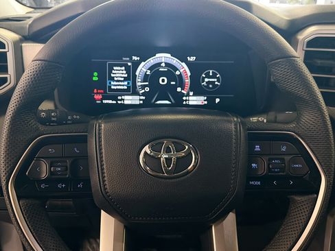Used 2024 Toyota Tundra Limited w/ Power Package AWD/4WD image 17