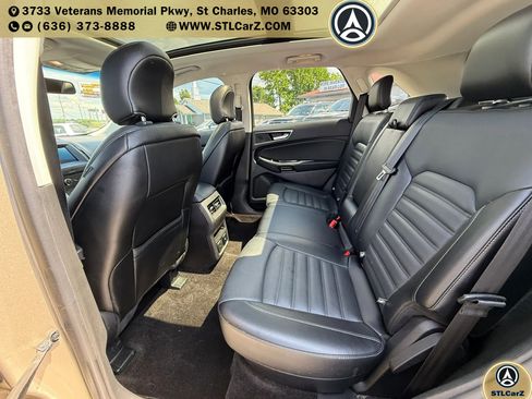 Used 2017 Ford Edge SEL w/ Equipment Group 201A AWD/4WD image 12