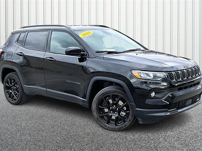 Used 2024 Jeep Compass Latitude w/ Convenience Group