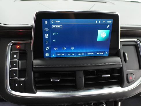 Used 2023 Chevrolet Tahoe LT w/ Luxury Package RWD image 22