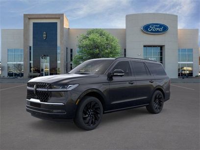 New 2025 Lincoln Navigator Reserve w/ Jet Appearance Package