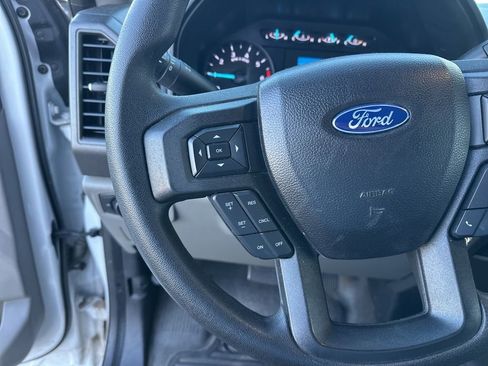 Used 2020 Ford F250 XL w/ Power Equipment Group image 12