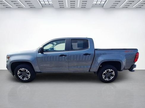 Used 2021 Chevrolet Colorado Z71 w/ Safety Package AWD/4WD image 7
