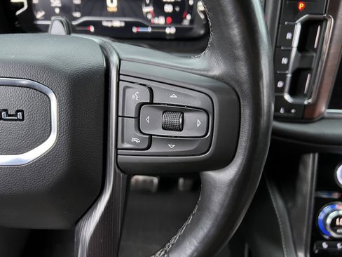 Used 2023 GMC Yukon XL Denali Ultimate w/ LPO, Floor Liner Package image 30