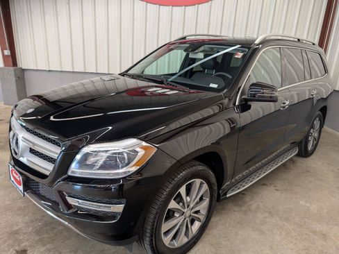 Used 2014 Mercedes-Benz GL 450 4MATIC image 8