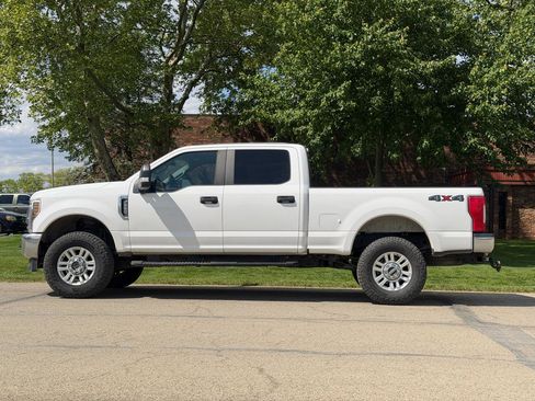 Used 2019 Ford F250 XL w/ STX Appearance Package AWD/4WD image 3
