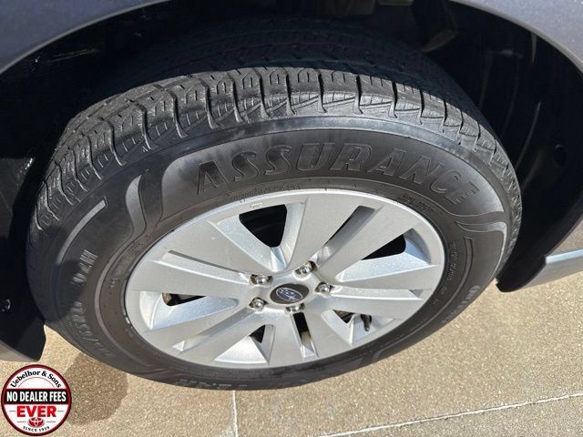 Used 2017 Subaru Outback 2.5i Premium AWD/4WD image 10