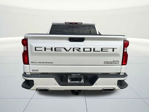Used 2019 Chevrolet Silverado 1500 High Country w/ Technology Package image 4