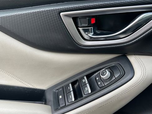 Used 2021 Subaru Forester Limited image 8