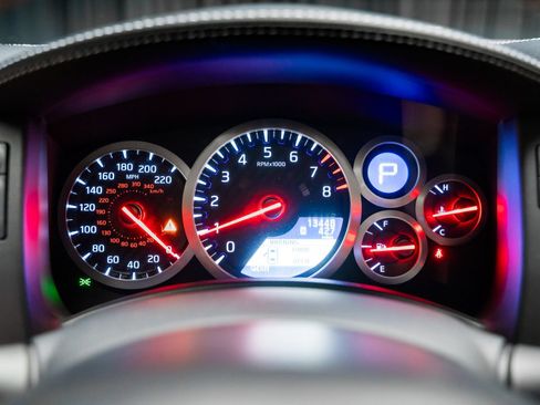Used 2016 Nissan GT-R Premium AWD/4WD image 57
