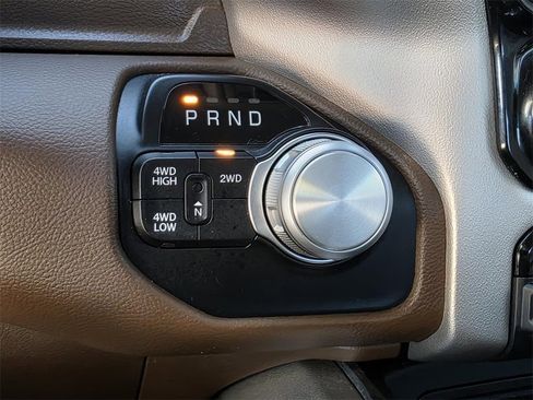 Used 2019 RAM 2500 Laramie image 29