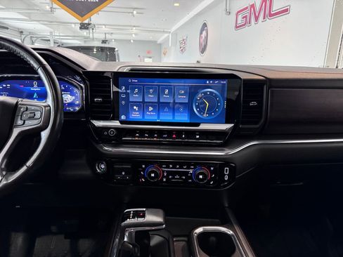 Certified 2023 Chevrolet Silverado 1500 High Country w/ High Country Premium Package image 17