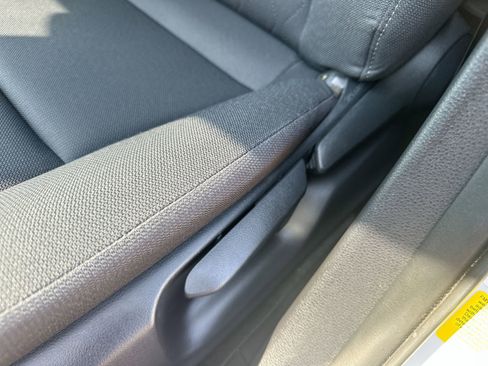 Used 2024 Toyota Corolla LE image 12