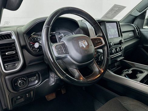 Used 2019 RAM 1500 Big Horn image 9