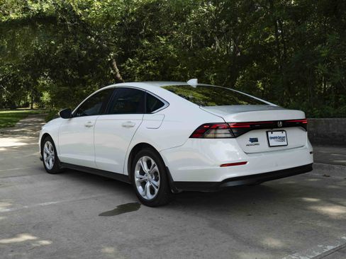 Used 2024 Honda Accord LX image 7