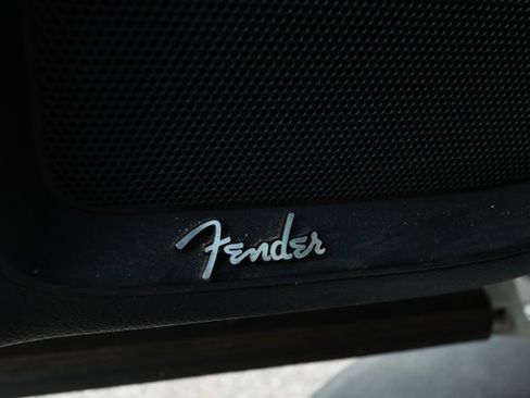 Used 2021 Nissan Titan PRO-4X w/ Pro-4x Convenience Package image 22