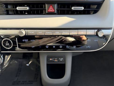 New 2026 Hyundai Ioniq 5 Limited image 24