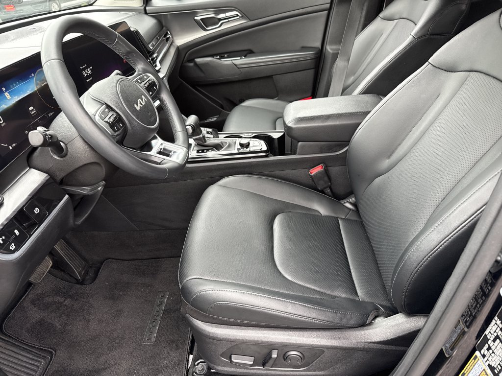 Used 2023 Kia Sportage SX FWD image 9