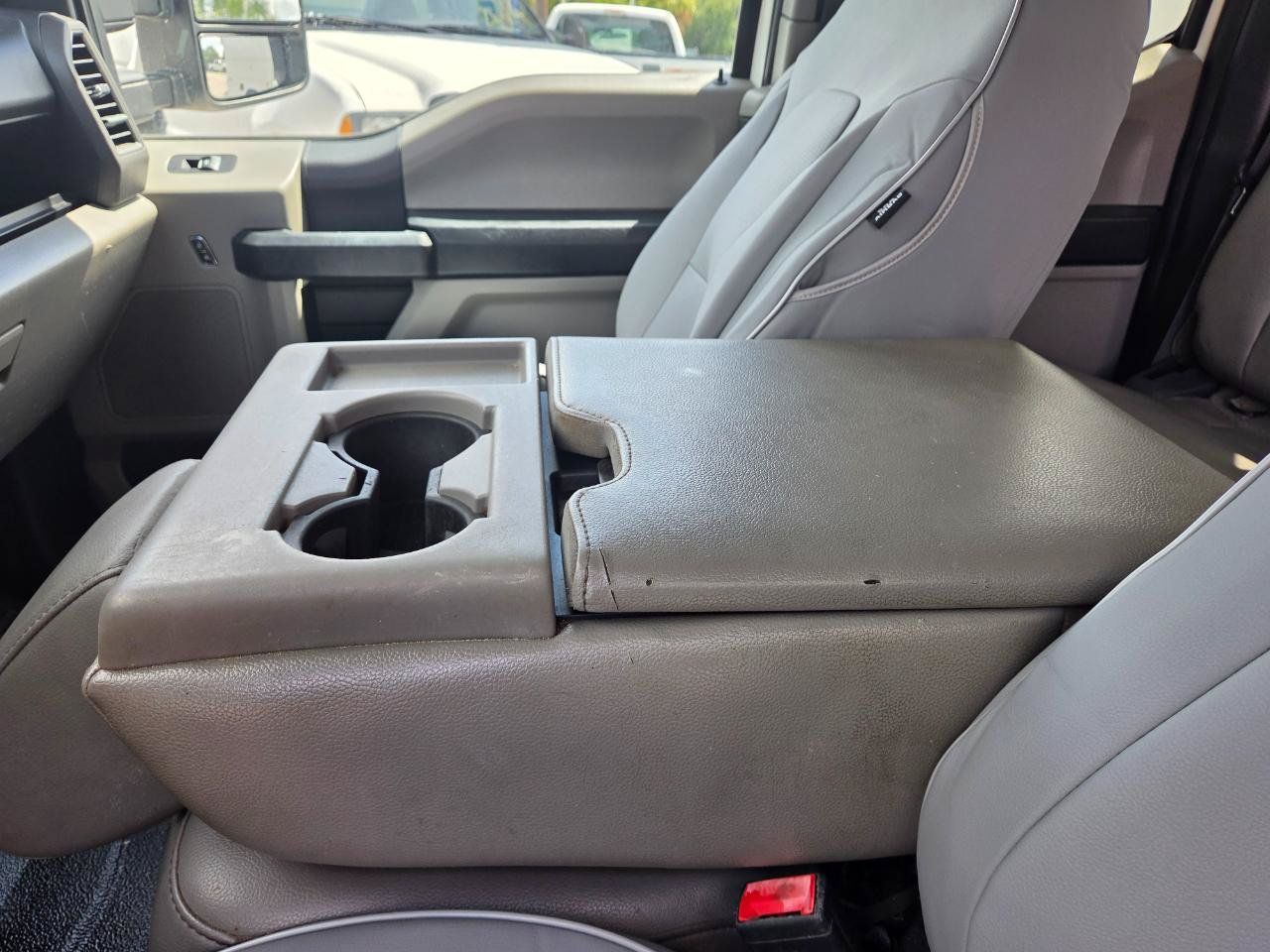 Used 2022 Ford F250 XL w/ Power Equipment Group AWD/4WD image 14