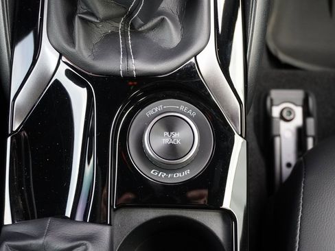 Used 2024 Toyota Corolla Premium image 18