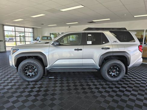 New 2026 Toyota 4Runner TRD Off-Road AWD/4WD image 6