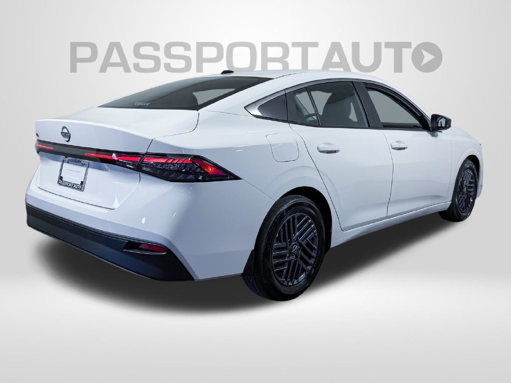 Certified 2026 Nissan Sentra SV w/ SV Convenience Package FWD image 9