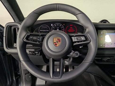 New 2026 Porsche Cayenne GTS AWD/4WD image 38