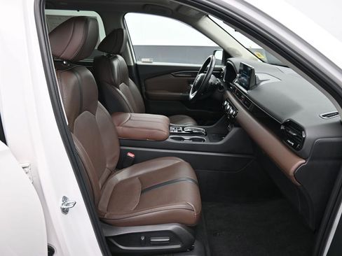 Certified 2023 Honda Pilot Elite image 27