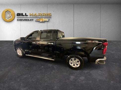 Used 2021 Chevrolet Silverado 1500 LT AWD/4WD image 12