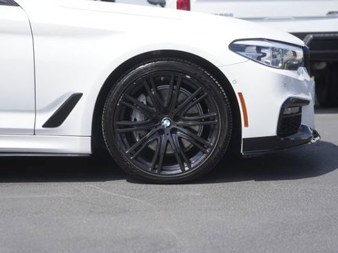 Used 2020 BMW 540i w/ M Sport Package image 4