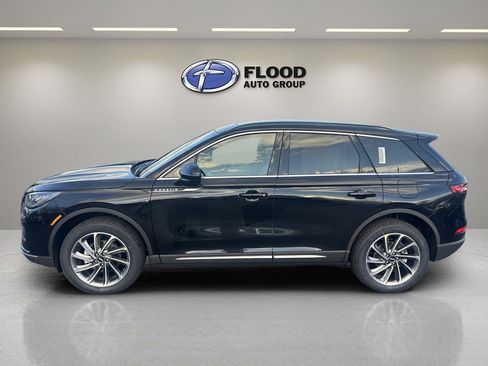 New 2026 Lincoln Corsair Premiere image 4